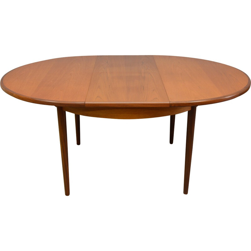 Mid-Century Teak Circular Extendable Fresco Dining Table by G-Plan   