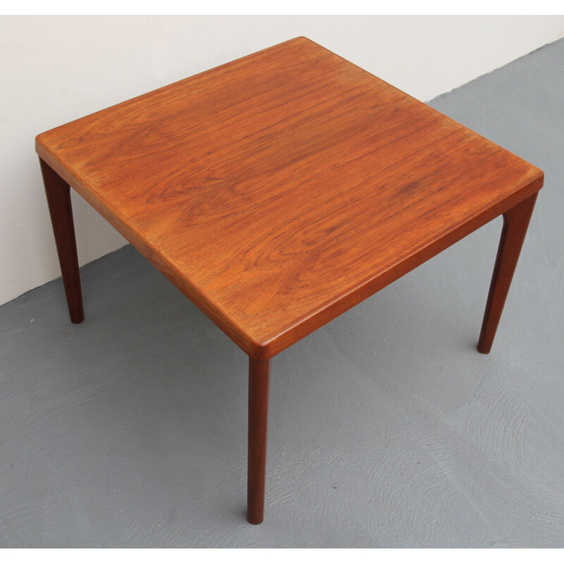 Table basse carrée en teck de Henning Kjaernulf pour Vejle Mobelfabrik - 1960