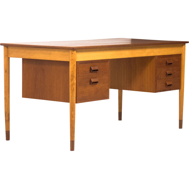 Vintage model 130 desk in teak and beech by Børge Mogensen for Søborg Møbler, Denmark 1950