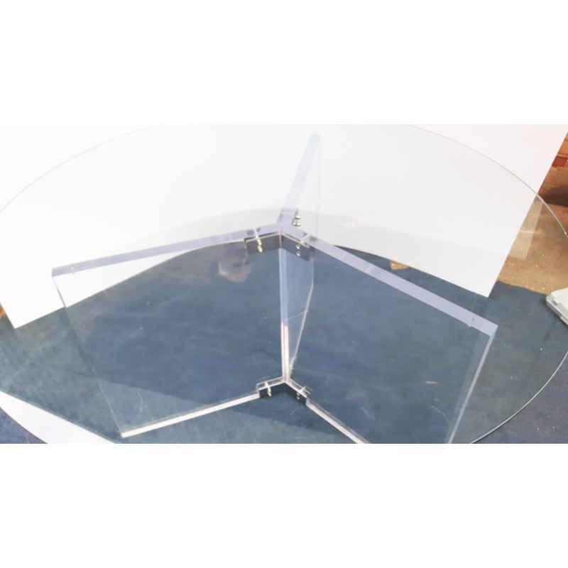 Vintage Space Age round dining table in lucite glass and chrome steel, Belgium 1990