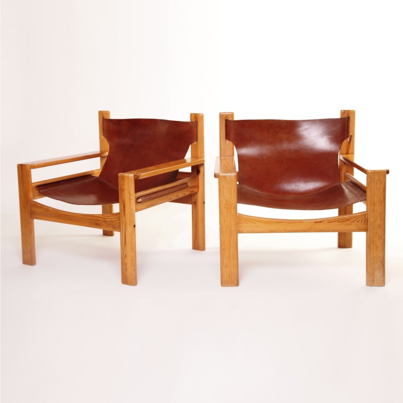 Vintage armchairs in leather and pine wood, Sweden 1960