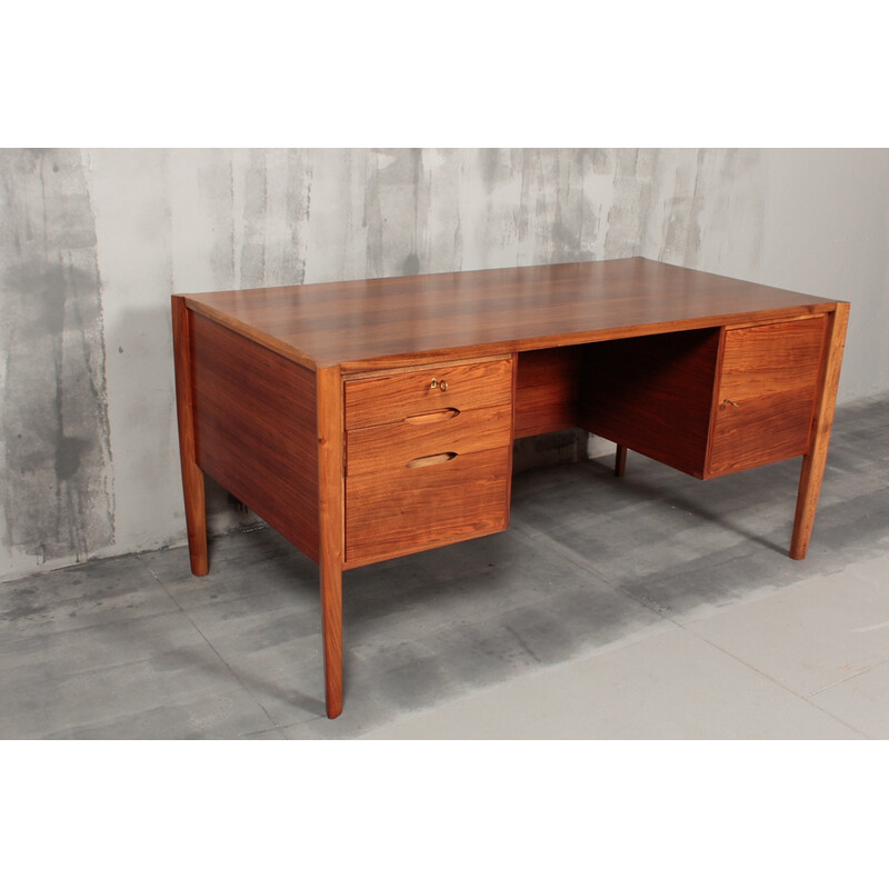 Vintage walnut desk by Wilhelm Renz, 1960