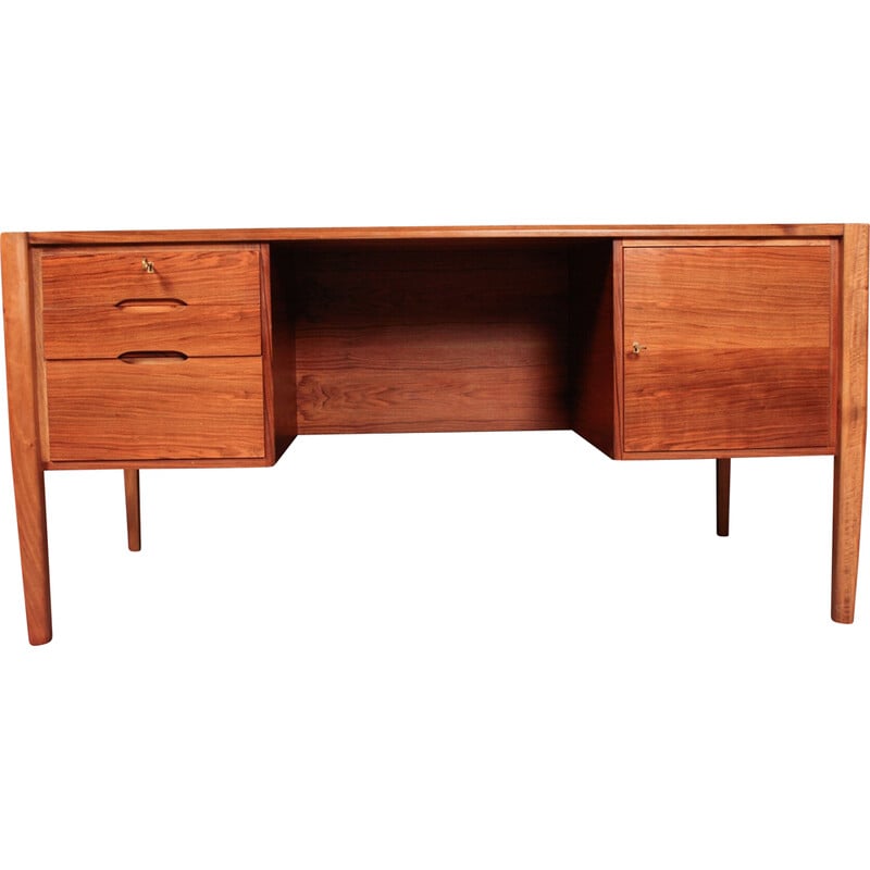 Vintage walnut desk by Wilhelm Renz, 1960