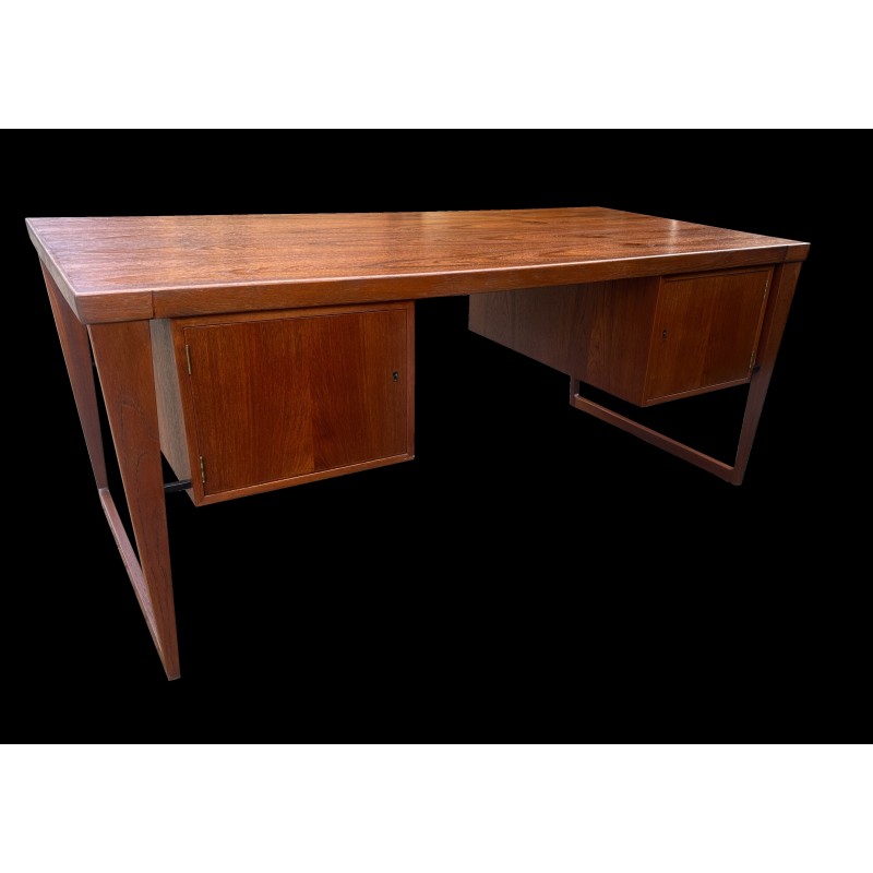 Vintage model 70 teak desk by Kai Kristiansen for Feldballes Mobelfabric, 1960