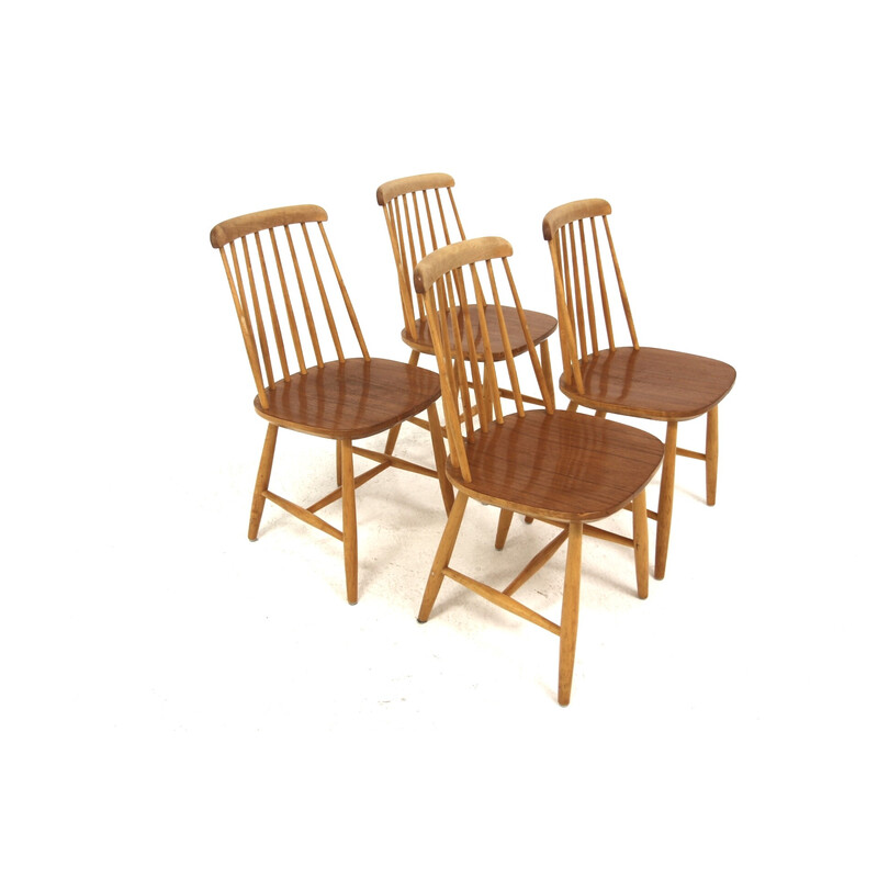 Lot de 4 chaises vintage "Pinnstolar" en teck et hêtre pour Nesto, Suède 1960