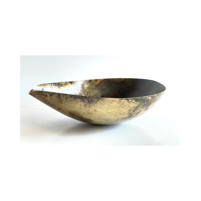 Vintage brass drop-shaped fruit bowl