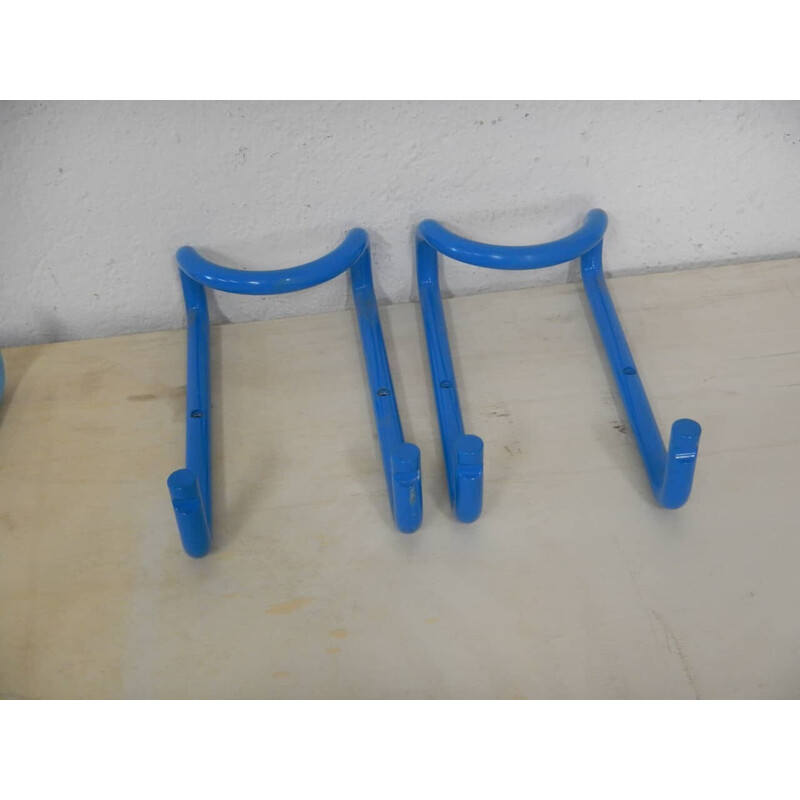 Pair of vintage light blue and blue metal hangers, 1980