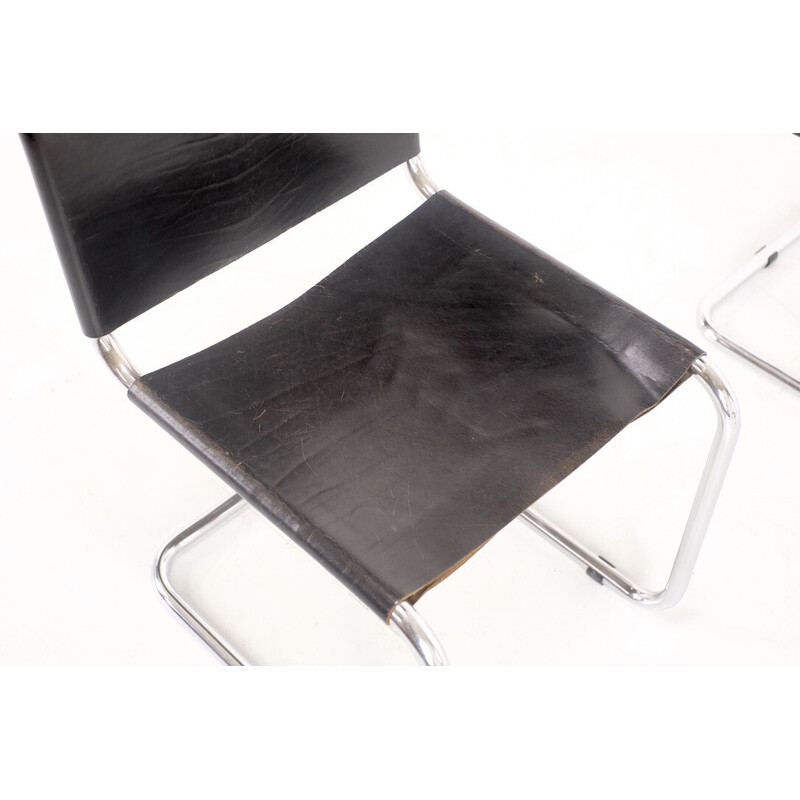 Ensemble de 4 chaises vintage "B33" en aluminium chromé et cuir noir par Marcel Breuer pour Gavina, Italie 1960