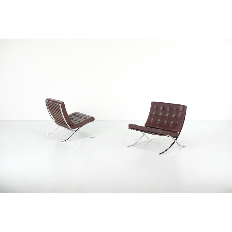 Pair of vintage "Barcelona" armchairs in chromed steel and leather by Ludwig Mies van der Rohe for Knoll, USA 1929