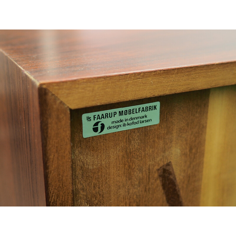 Vintage rosewood veneer bookcase by Lb Kofod Larsenpour Faarup, Denmark 1970