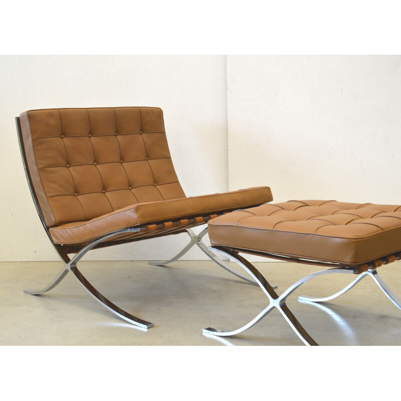 Barcelona armchair with ottoman by Knoll International - 1960s