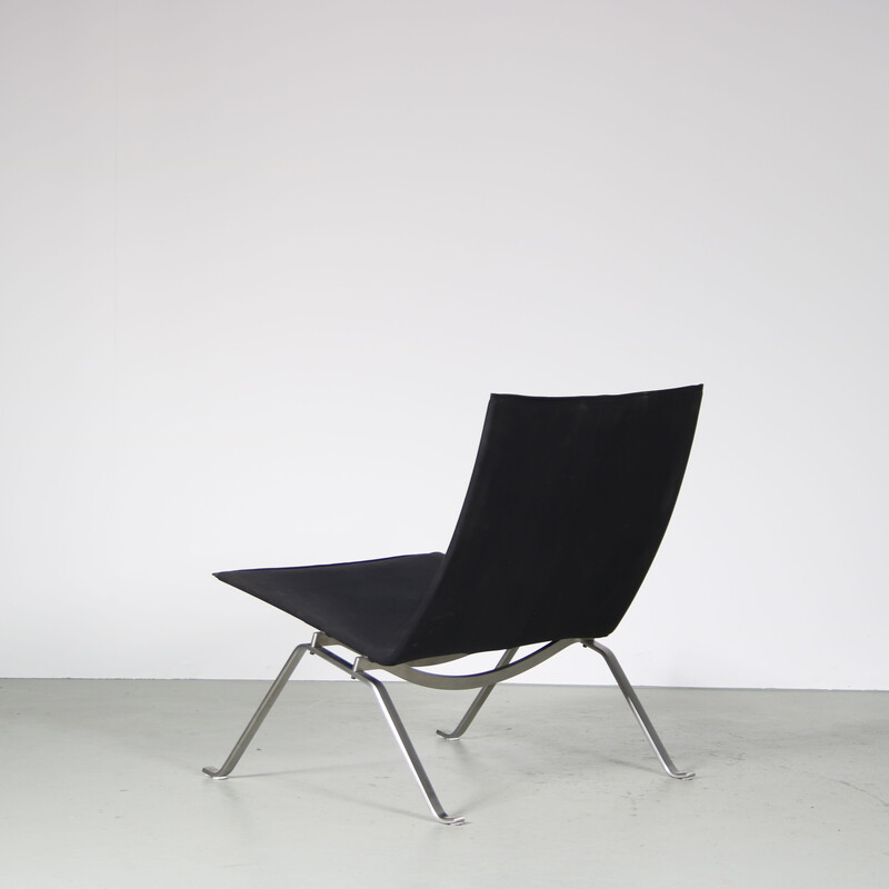 Pair of vintage PK22 chairs in chrome metal and black canvas by Poul Kjaerholm for Fritz Hansen, Denmark 2010