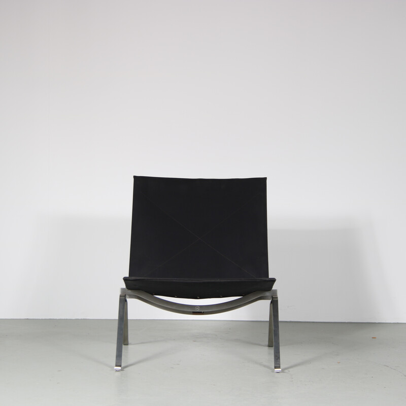 Pair of vintage PK22 chairs in chrome metal and black canvas by Poul Kjaerholm for Fritz Hansen, Denmark 2010