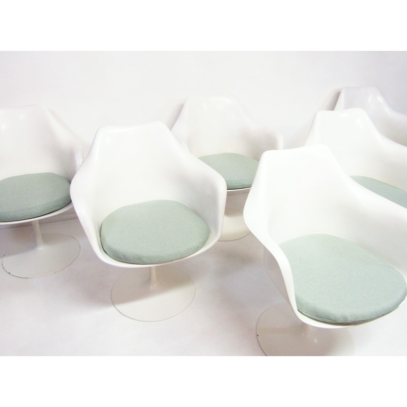 Ensemble à repas vintage « Tulip » en palissandre de Rio par Eero Saarinen pour Knoll, 1970