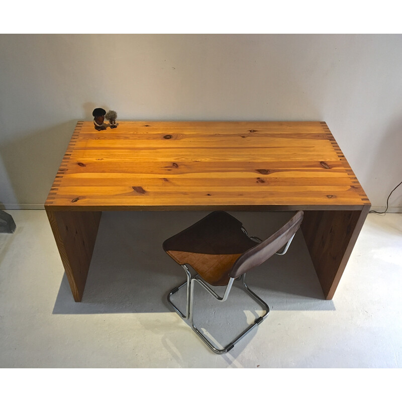 Ate van Apeldoorn Desk in pine wood - 1960s