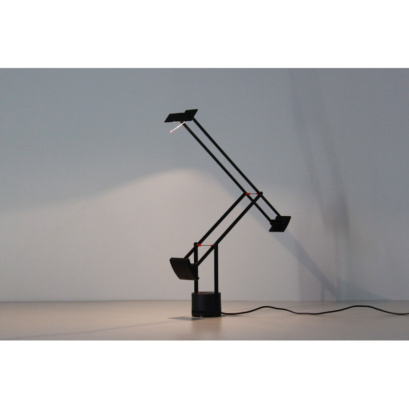 Lampe de table vintage Tizio flexible noire par Richard Sapper pour Artemide, Italie 1970