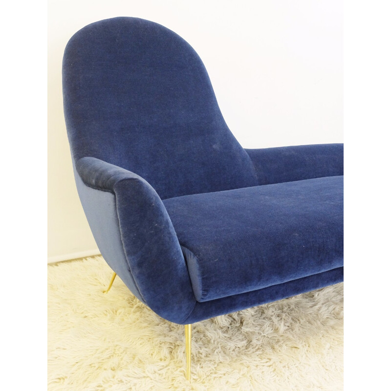 Italian blue 3-seater sofa with brass feet - 1960s