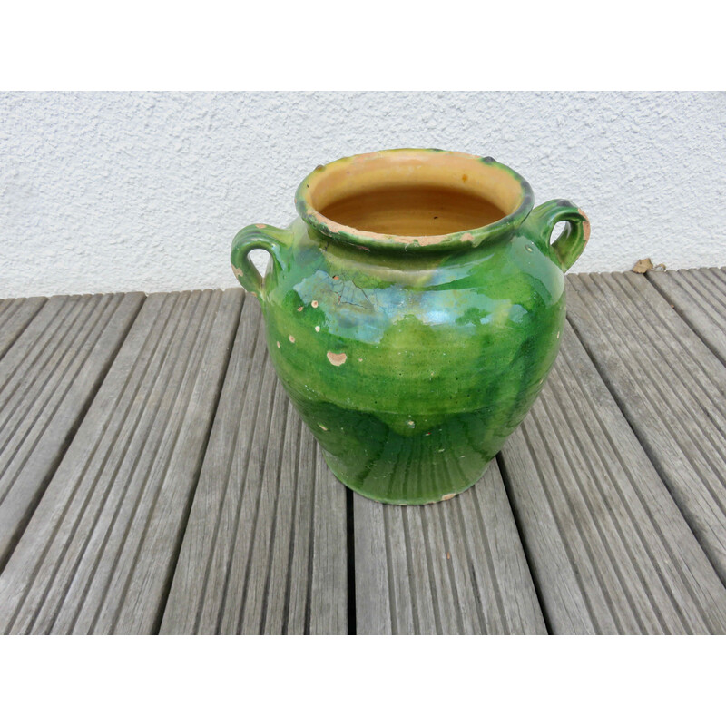 Vintage terracotta pot, Frankrijk