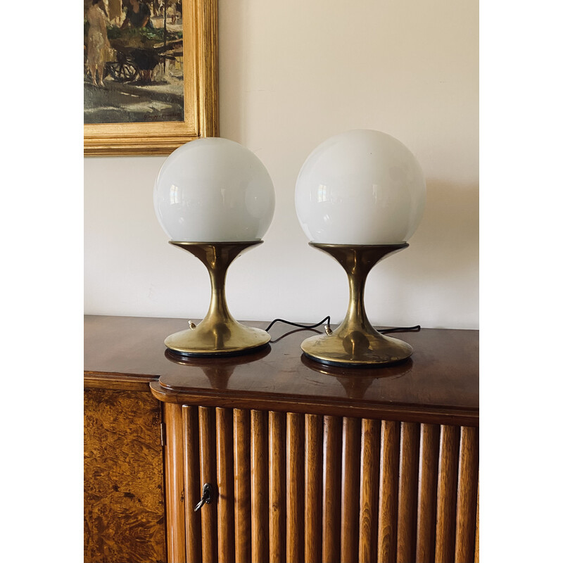 Paire de lampes de table vintage en laiton et verre opale par Ingo Maurer pour Stilnovo, Italie 1960