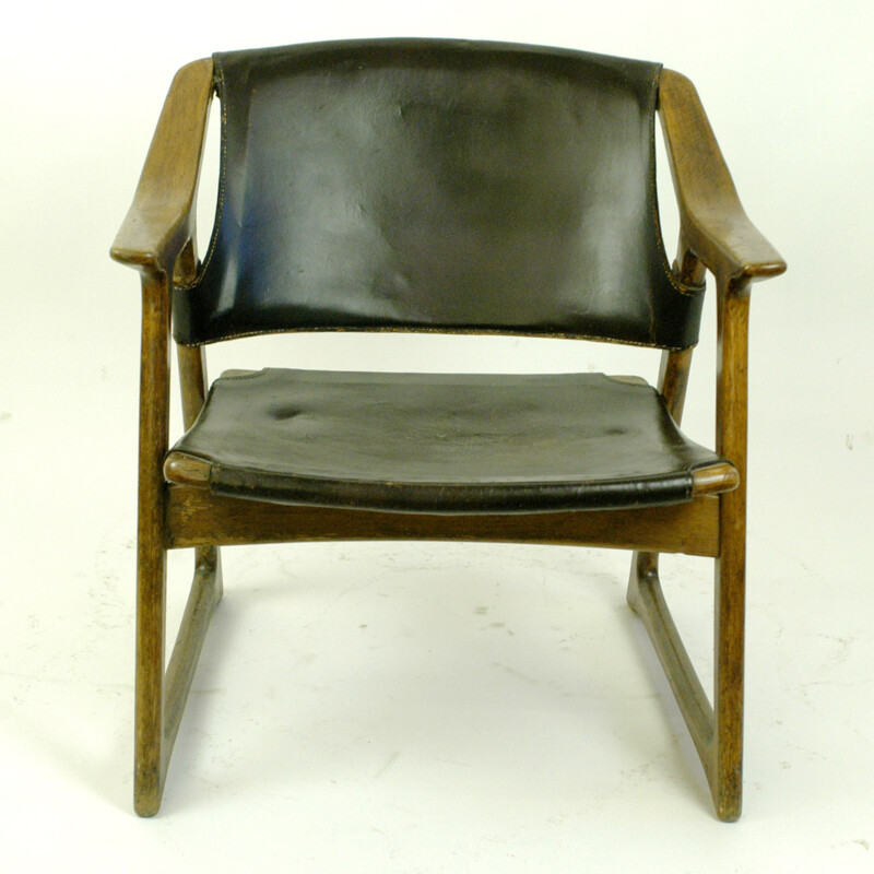 Fauteuil lounge en chêne et en cuir scandinave par Rastad - 1960