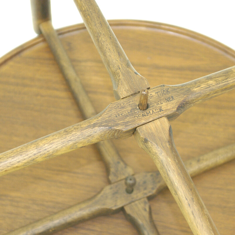 Circular teak folding coffee table by Hans Wegner - 1960s