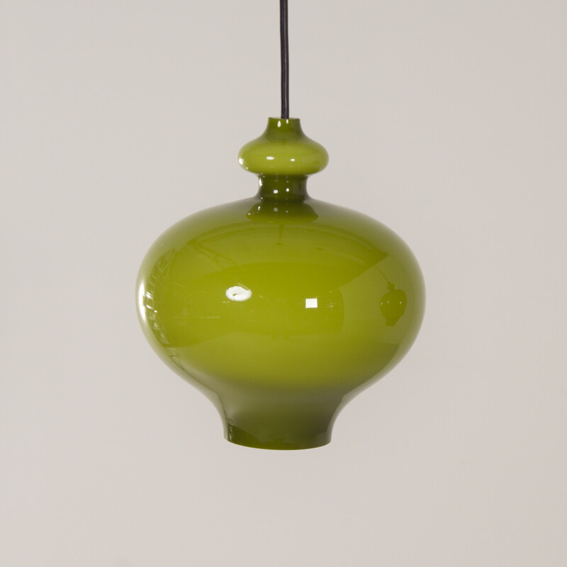 Paire de suspensions vintage en verre vert par Hans-Agne Jakobsson pour Staff Leuchten, Allemagne 1970