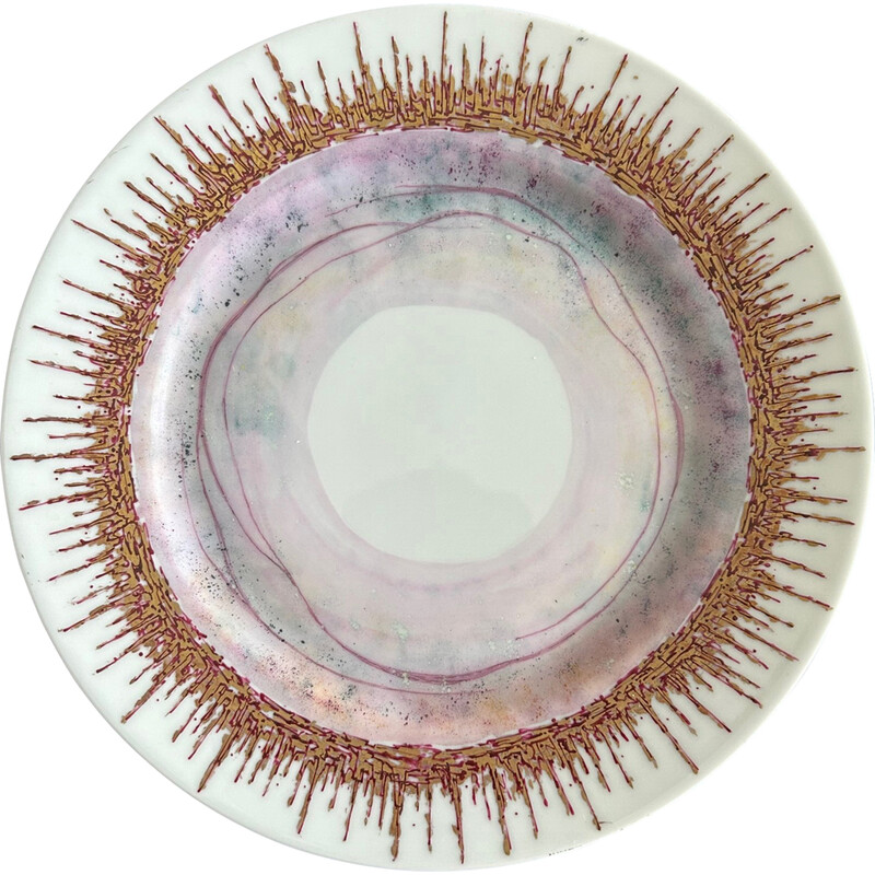 Vintage porcelain plate by Léone Hébert