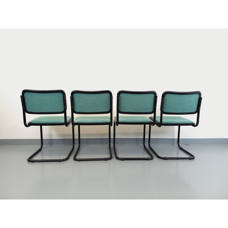 Conjunto de 4 cadeiras vintage em metal preto de Marcel Breuer