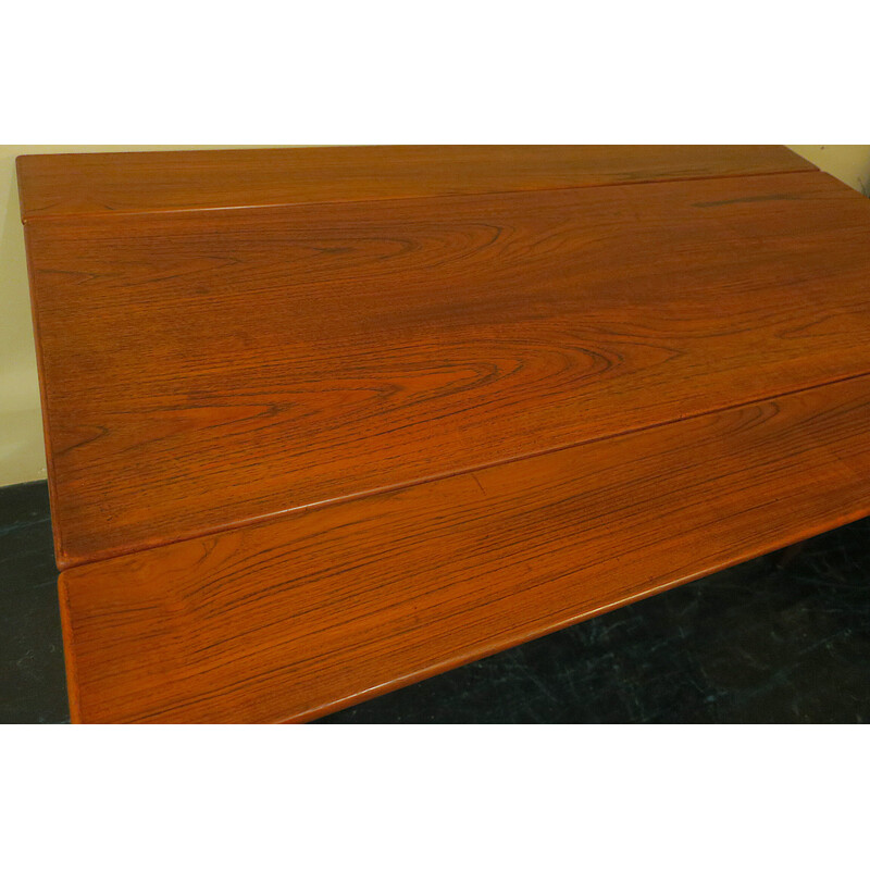 Vintage teak dining table by Kai Kristiansen, 1960