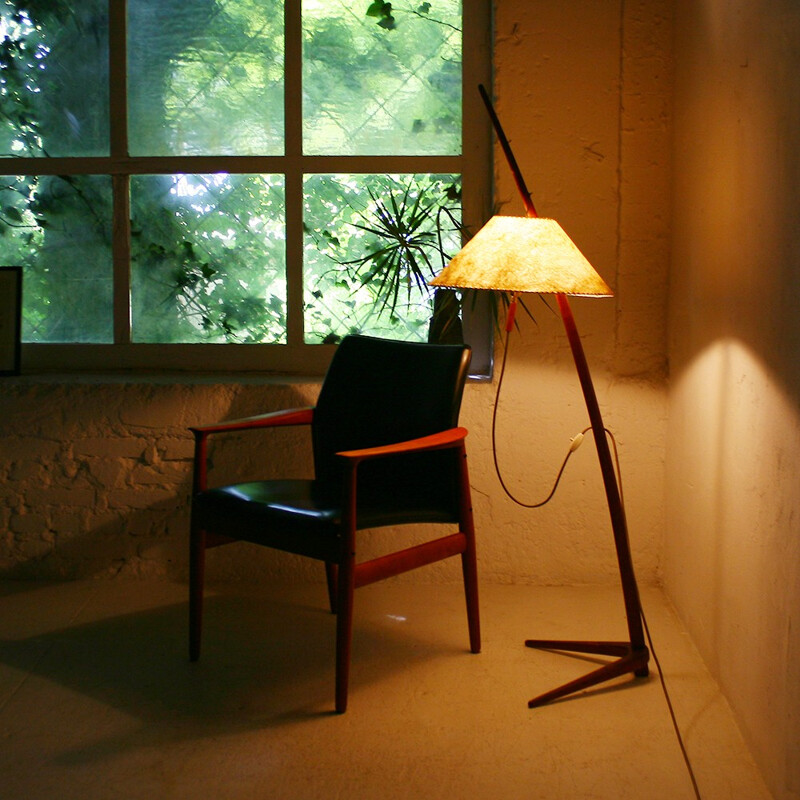 Beige floor lamp in teak and paper designed by J.T. Kalmar - 1960s 