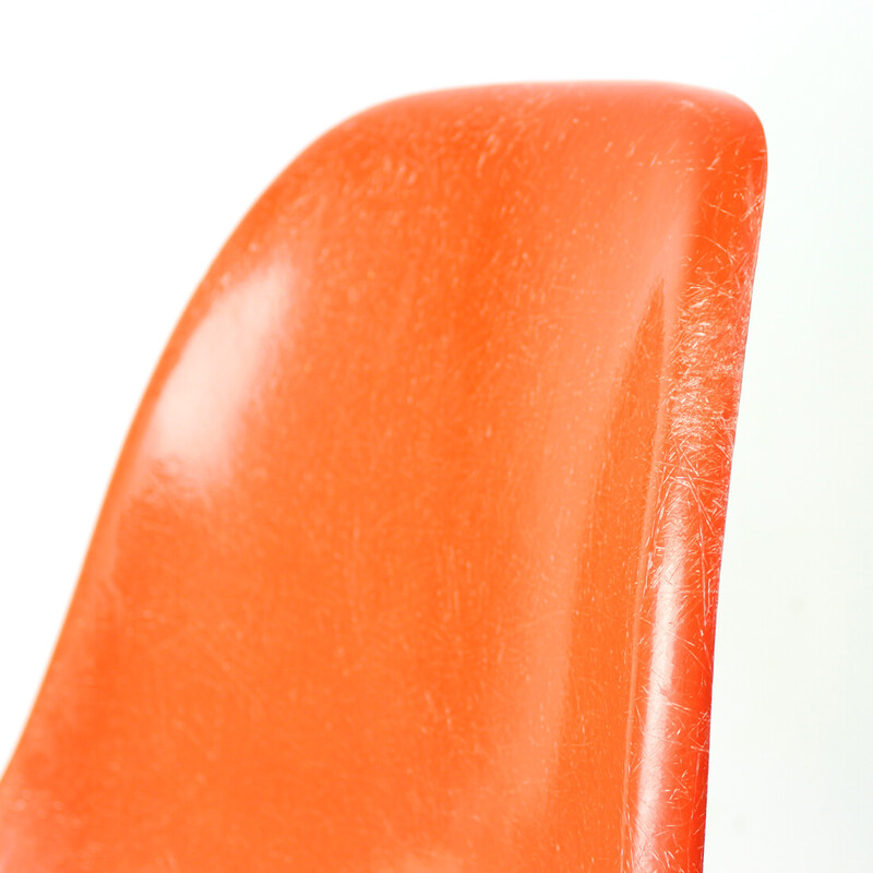 Vintage orange fiberglass shell chair by Charles and Ray Eames for Herman Miller, 1960