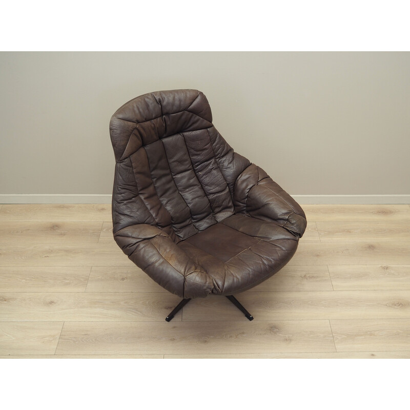 Vintage leather swivel armchair by H. W. Klein for Bramin, Denmark 1960