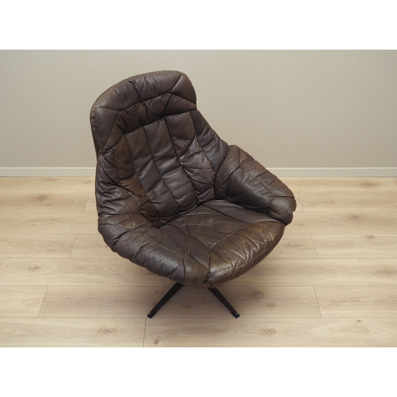 Vintage leather swivel armchair by H.W. Klein for Bramin, Denmark 1960