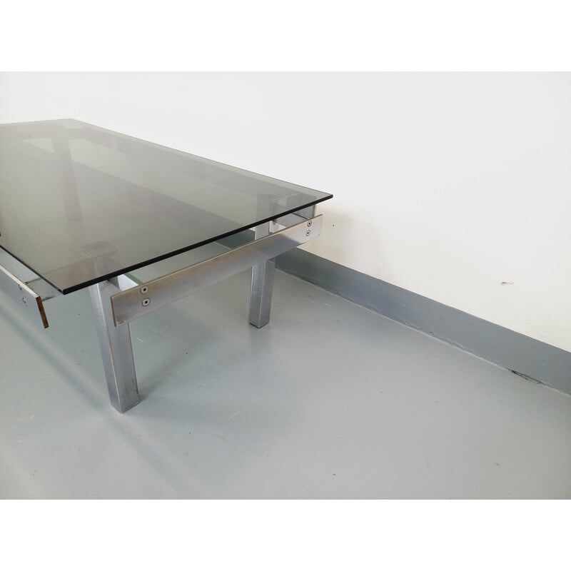 Table basse vintage rectangulaire en verre fumé et métal chromé, 1970