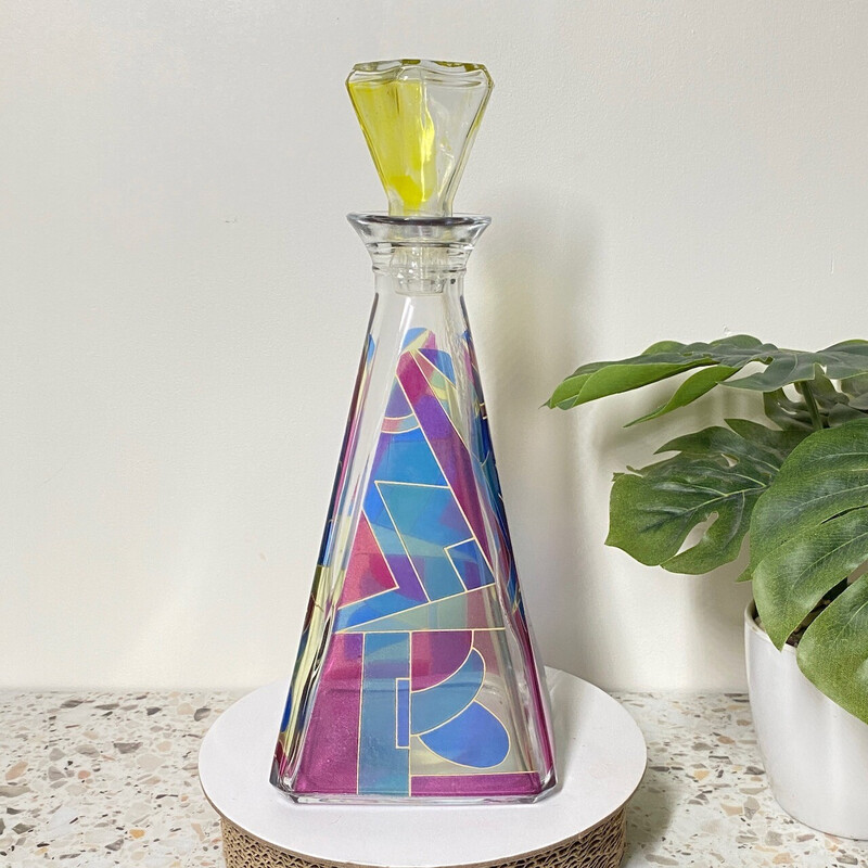 Vintage multi-colored pyramid-shaped carafe in Murano glass, Italy 1980