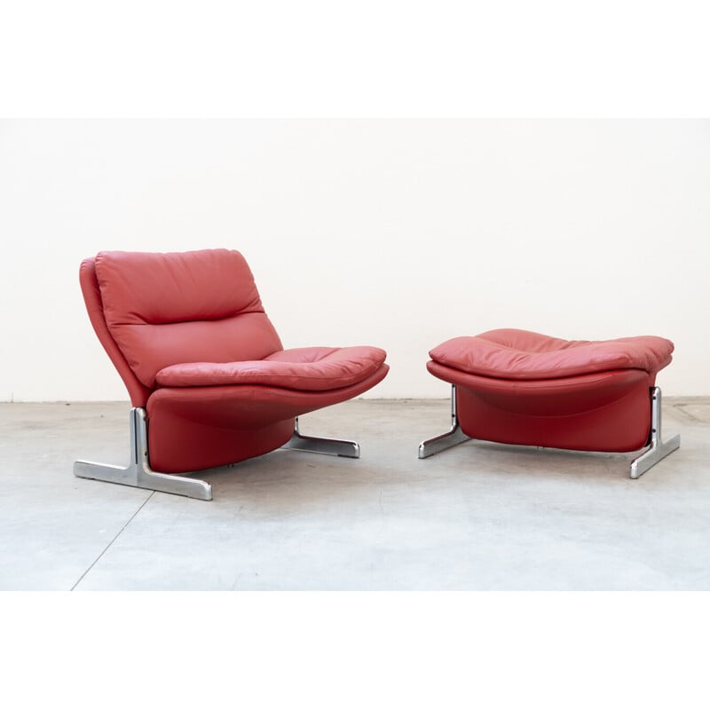 Vintage armchair and ottoman in metal and red leather by Vitelli and Ammannati for Brunati, Italy 1980