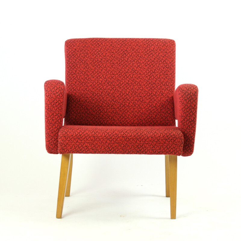 Pair of red armchairs in fabric and wood - 1960s