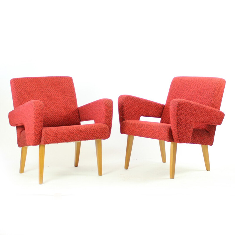 Pair of red armchairs in fabric and wood - 1960s