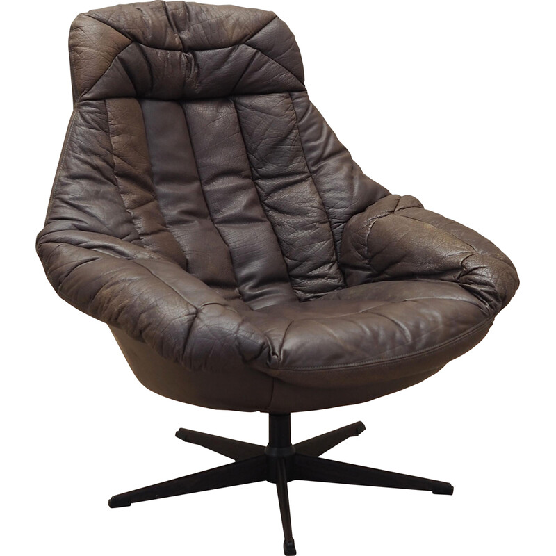 Vintage leather swivel armchair by Henry Walter Klein for Bramin, Denmark 1960