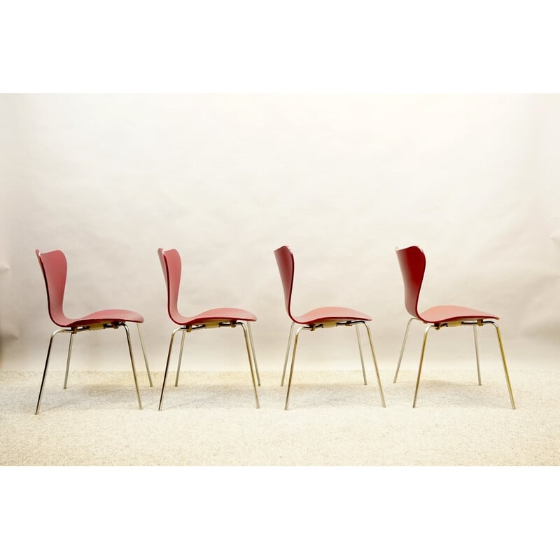 Set of 4 vintage model 3107 wooden chairs by Arne Jacobsen for Fritz Hansen, Denmark 1959