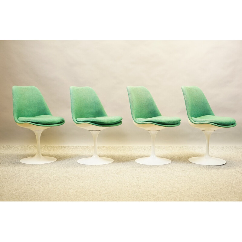 Set of 4 vintage Tulip chairs in Abs plastic and fabric by Eero Saarinen for Knoll International, 1959