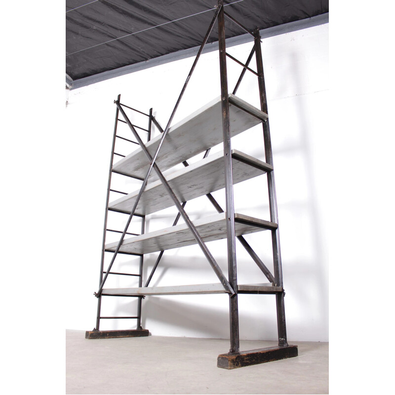 Tubesca vintage industrial scaffolding shelf in black lacquered steel and wood, 1950