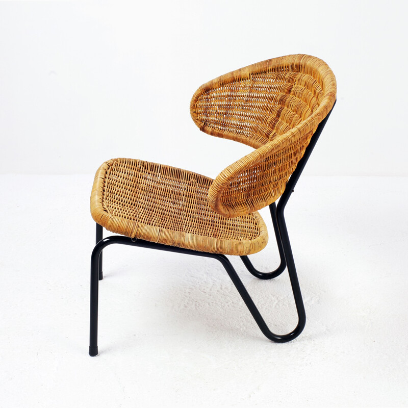 Fauteuil en rotin 568 by Dirk Van Sliedregt pour Gebr. Jonkers, Pays Bas - 1950