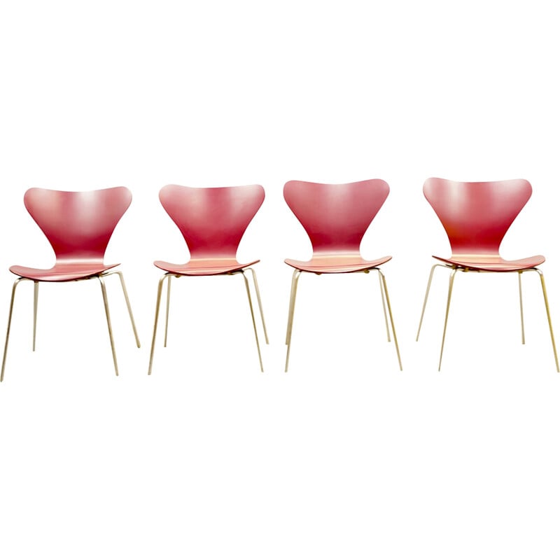 Lot de 4 chaises vintage modèle 3107  en bois par Arne Jacobsen pour Fritz Hansen, Danemark 1959