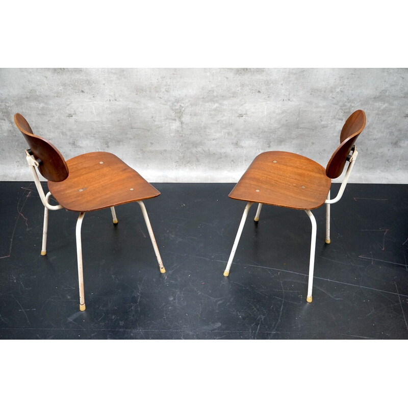 Pair of vintage Se68 side chairs in teak wood by Egon Eiermann for Wilde and Spieth, Germany