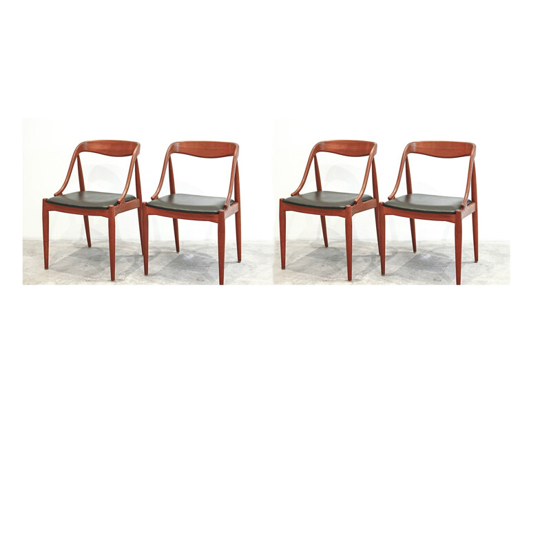 Suite de 4 chaises en cuir synthétique et teck de Johannes Andersen - 1960