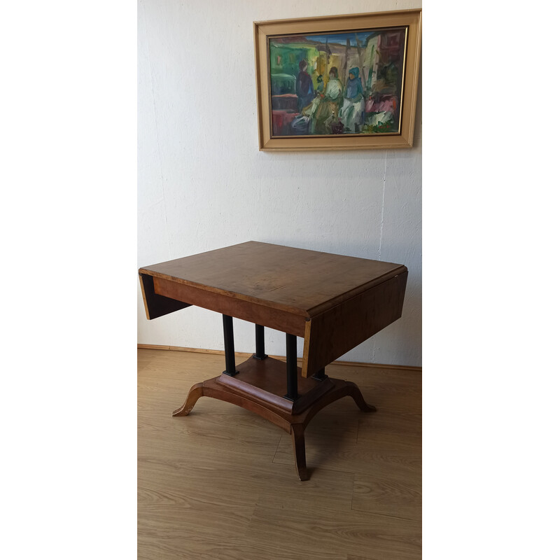 Verstellbarer Vintage-Tisch