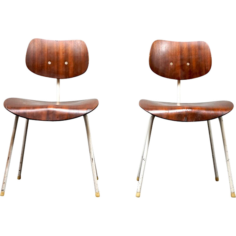 Pair of vintage Se68 side chairs in teak wood by Egon Eiermann for Wilde and Spieth, Germany