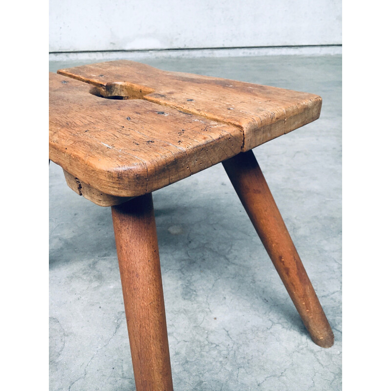 Vintage Popular Art milk stool in solid oak, Belgium 1980