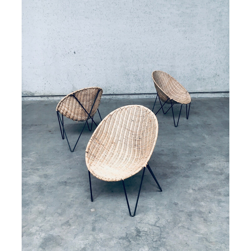 Set of 3 vintage “Egg Basket” wicker chairs, Italy 1950